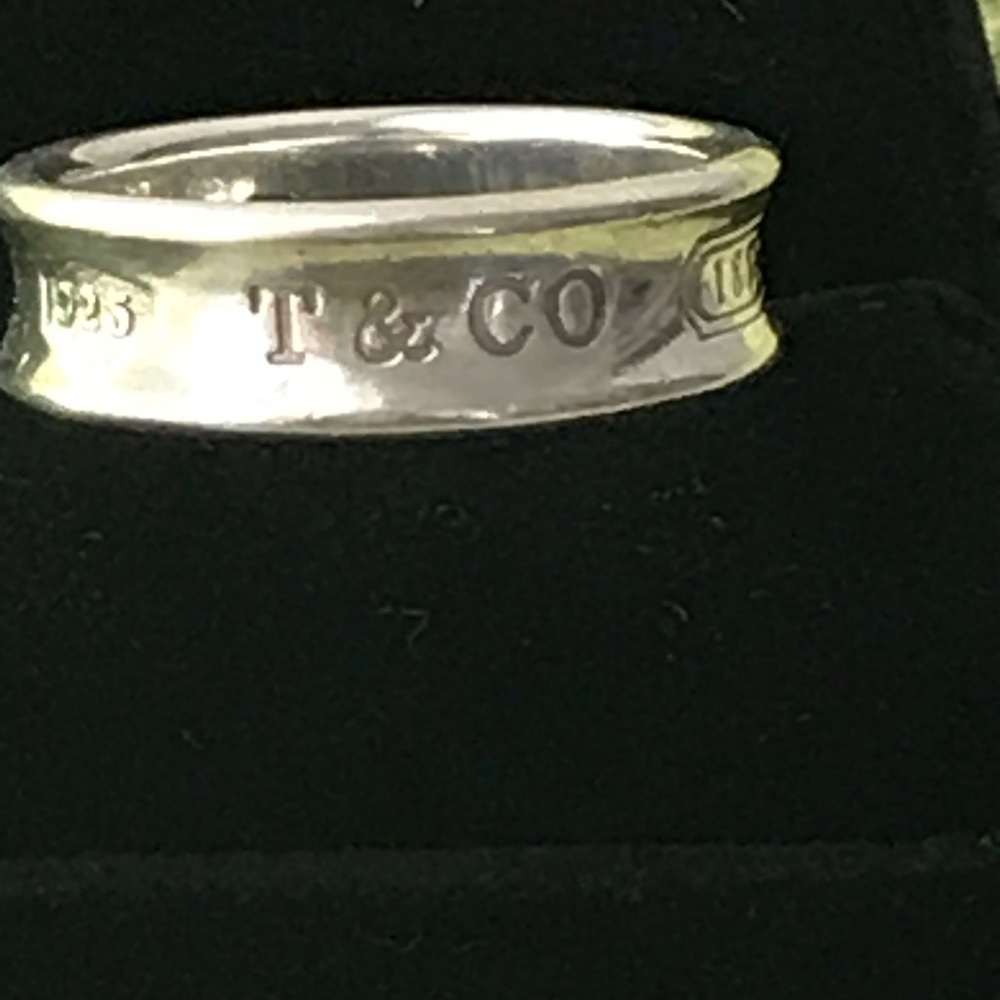 Tiffany & company ring